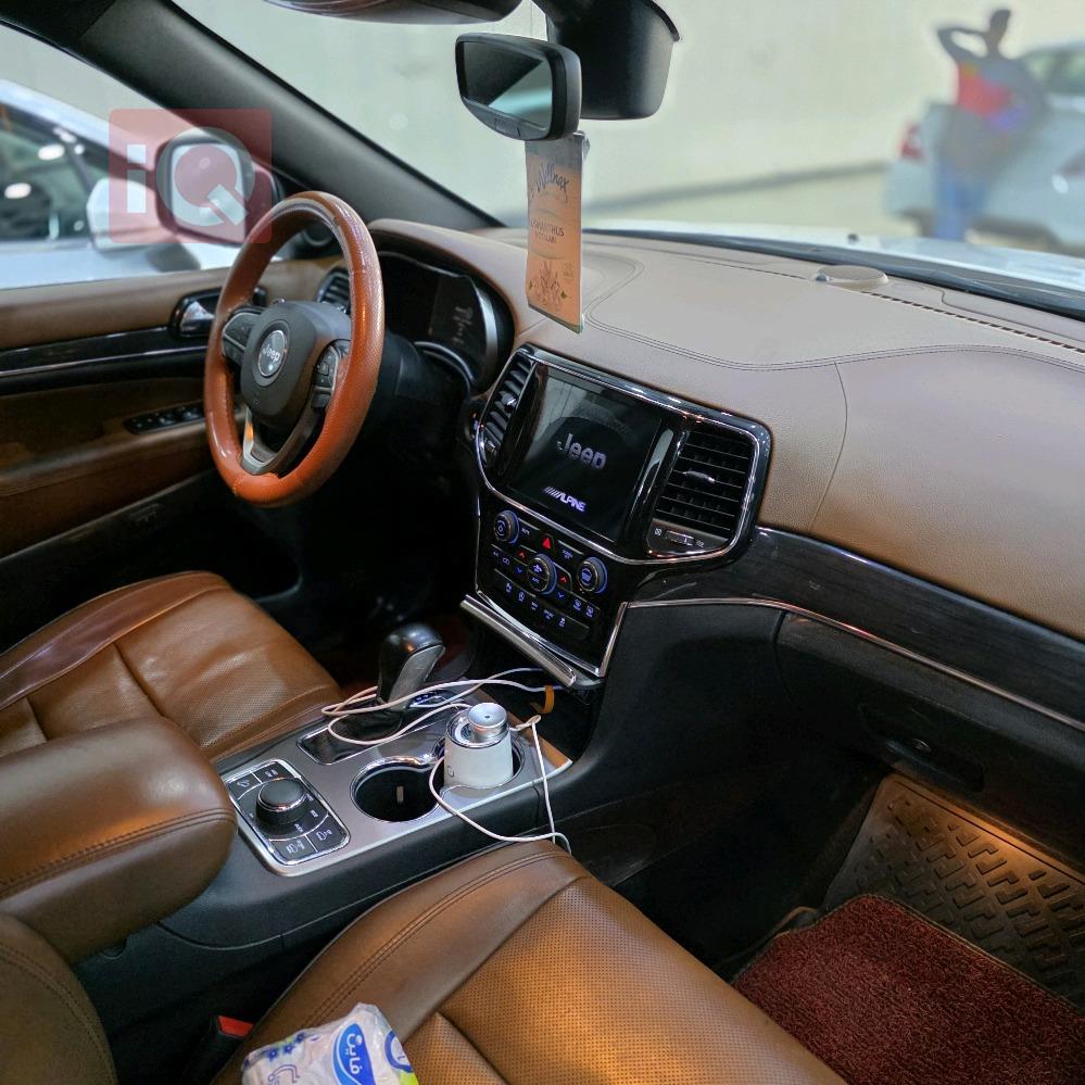 جيب جراند شيروكي